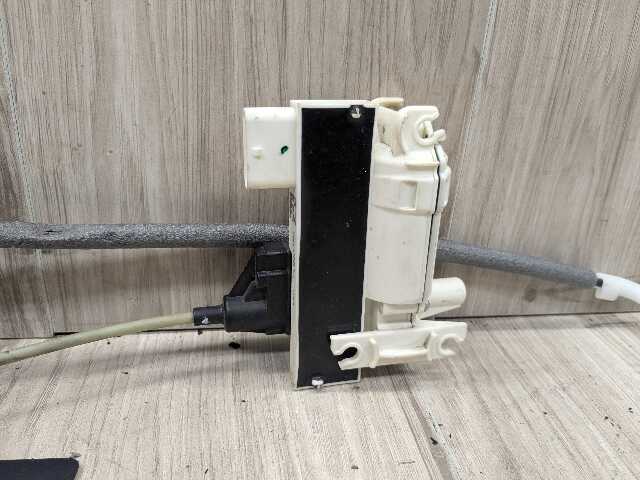 OEM BMW F15 F16 F85 X5 FRONT RIGHT PASSENGER Door Lock Latch Actuator SOFT CLOSE