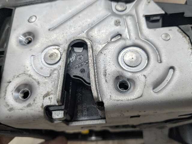 OEM BMW F15 F16 F85 X5 FRONT RIGHT PASSENGER Door Lock Latch Actuator SOFT CLOSE