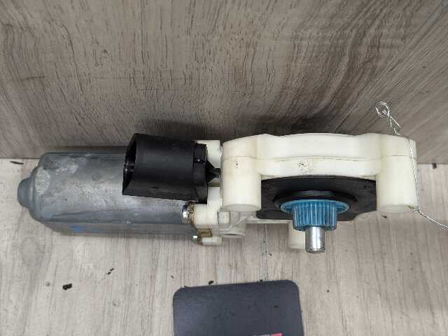 OEM BMW F15 F16 F25 F85 Front Rear Right Passenger Door Window Regulator Motor