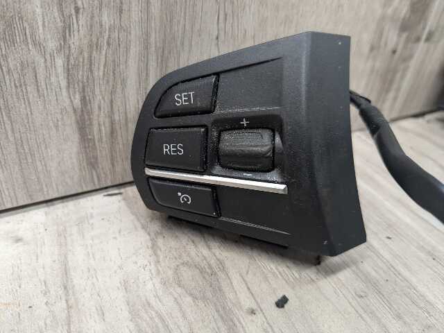 OEM BMW F15 F16 F25 F26 X3 X4 X5 X6 M SPORT Steering Wheel Multi Switch Buttons