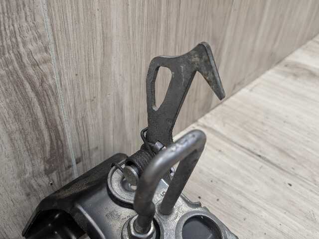 OEM BMW F15 F16 F85 F86 X5 X6 X5M Left Right Hood Hardware Safety Latch Hook SET