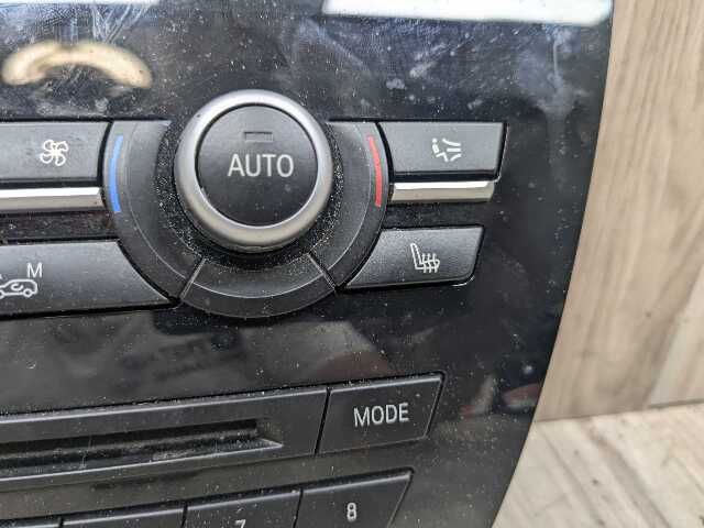 **OEM BMW F15 F16 F85 X5 X6 AC Climate Heater Control Panel Radio Media Switch