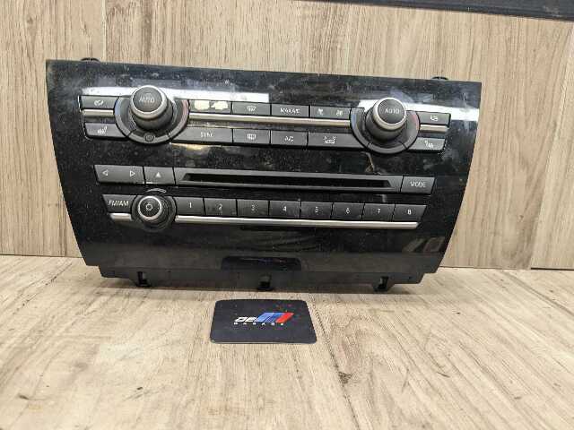 **OEM BMW F15 F16 F85 X5 X6 AC Climate Heater Control Panel Radio Media Switch