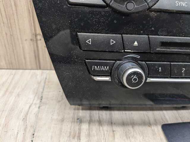 **OEM BMW F15 F16 F85 X5 X6 AC Climate Heater Control Panel Radio Media Switch
