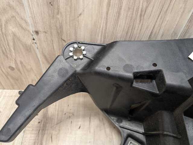 OEM BMW F15 F16 F85 F86 X5 X6 Front Left Driver Fender Mount Support Brackets