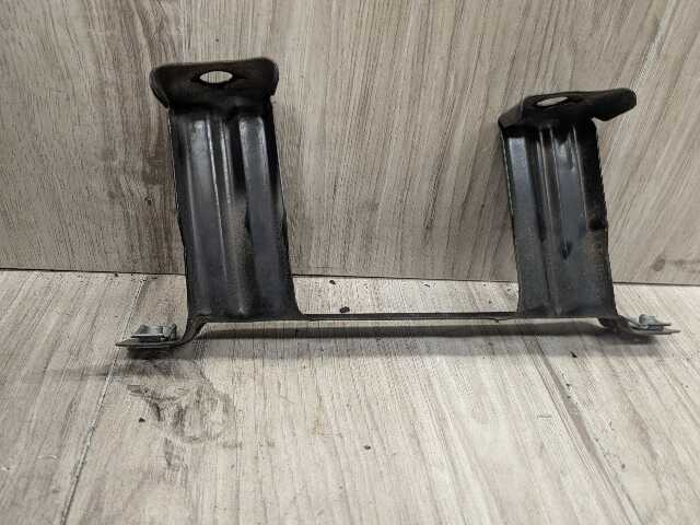 OEM BMW F15 F16 F85 F86 X5 X6 Front Left Driver Fender Mount Support Brackets