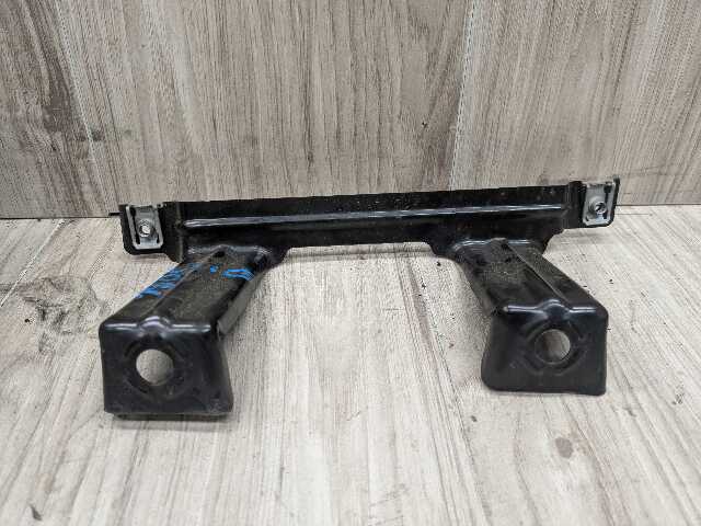 OEM BMW F15 F16 F85 F86 X5 X6 Front Left Driver Fender Mount Support Brackets