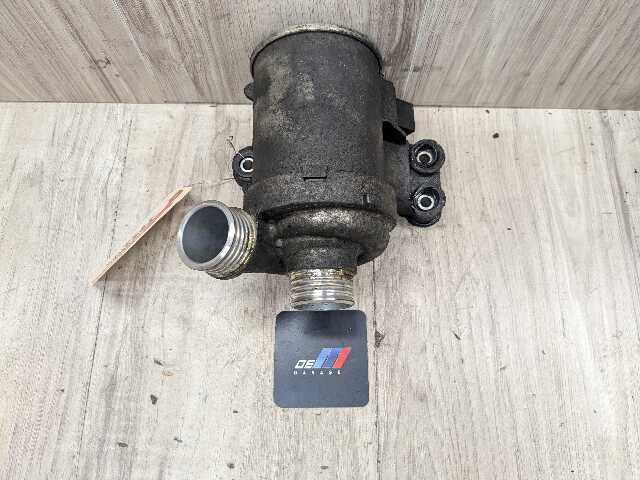 OEM BMW E90 F10 F15 F22 F30 F32 F33 F36 Engine N55 Water Pump Cooling