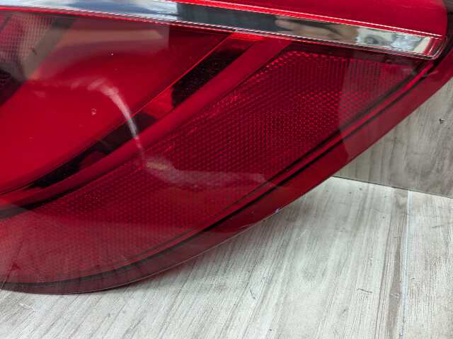 15-19 OEM BMW F16 F86 X6 X6M Rear Right Passenger Outer Quarter Stop Tail Light