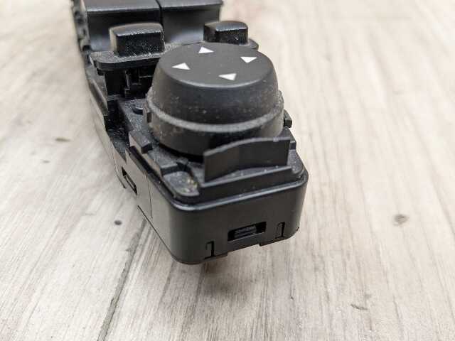 14-19 OEM BMW F15 F16 F85 X5 X6 Front Driver Master Window Glass Lifter Switch