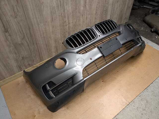 *14-18 OEM BMW F15 X5 Front Bumper Cover w/ Upper Lower Grilles Gray A52