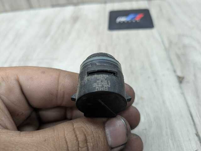 OEM BMW F15 F39 F90 G01 G12 G30 X3 X5 Bumper Parking Distance PDC Sensor Silver