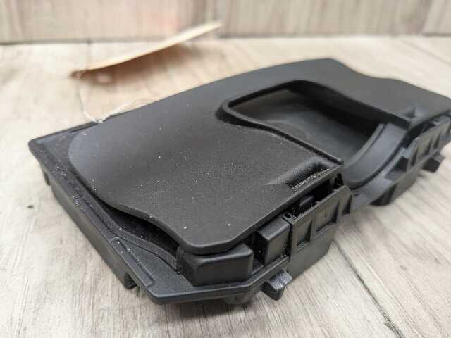 OEM BMW F15 F16 F25 F85 X3 X5 Center Console Storage Phone Car Wireless Charger