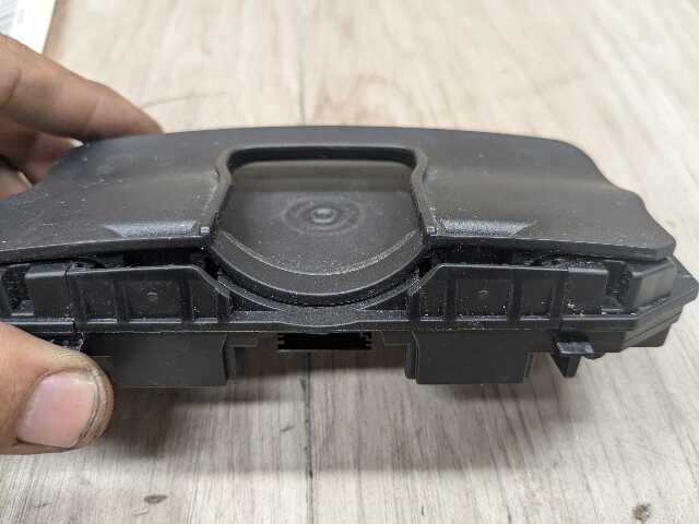 OEM BMW F15 F16 F25 F85 X3 X5 Center Console Storage Phone Car Wireless Charger