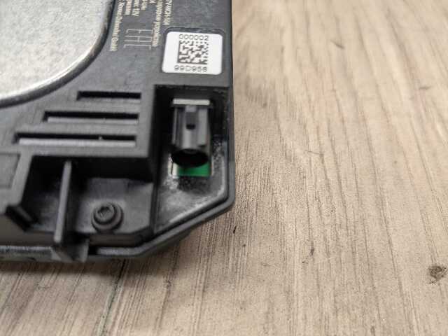OEM BMW F15 F16 F25 F85 X3 X5 Center Console Storage Phone Car Wireless Charger