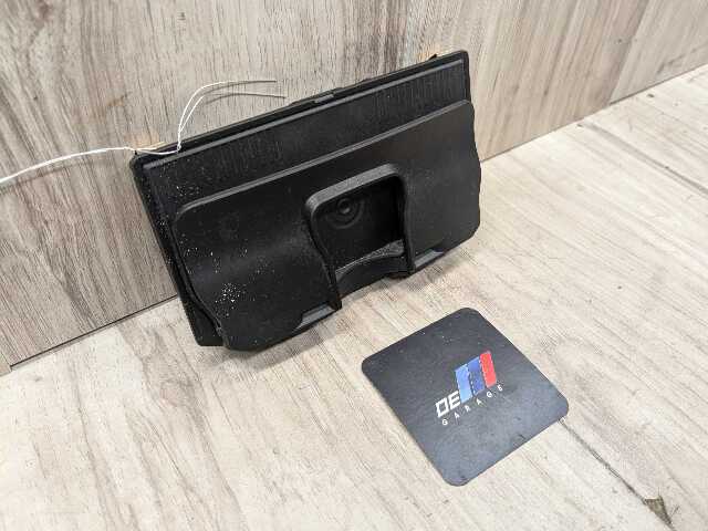 OEM BMW F15 F16 F25 F85 X3 X5 Center Console Storage Phone Car Wireless Charger