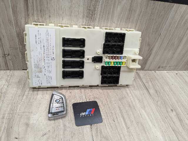 14-19 OEM BMW F15 F16 F85 F86 X5 X6 Body Control Junction Box Module FEM + Key