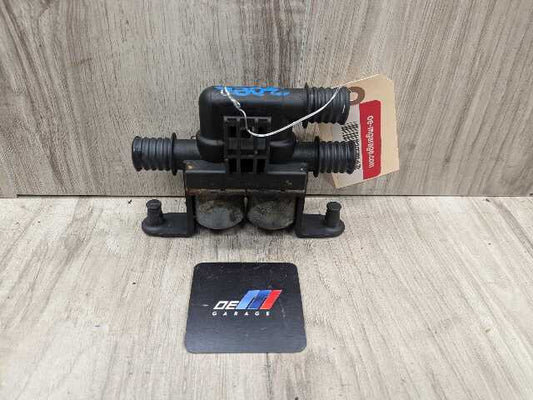 06-19 OEM BMW E70 E71 F15 F16 F85 X5 X6 Engine Water Heater Control Valve Pump