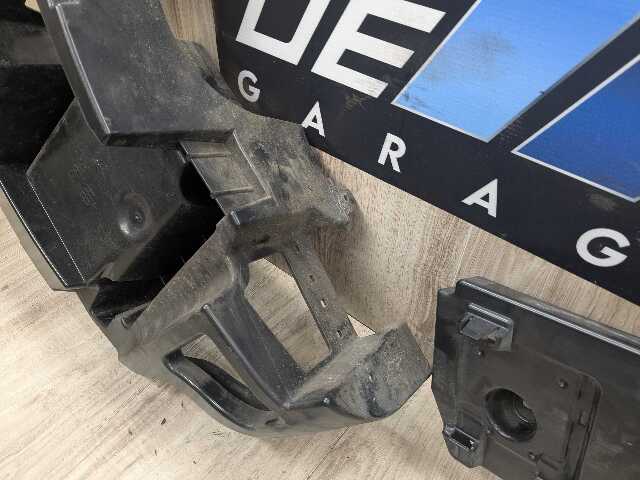 15-18 OEM BMW F86 X6M Rear Right Passenger Bumper Support Brackets Mounts Guides