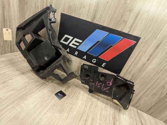 15-18 OEM BMW F86 X6M Rear Right Passenger Bumper Support Brackets Mounts Guides