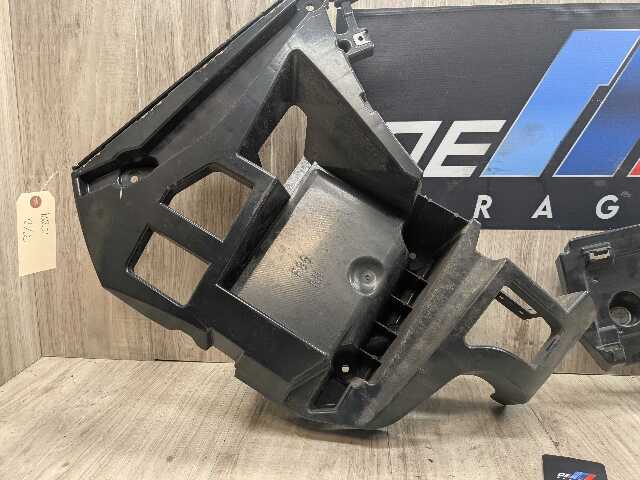 15-18 OEM BMW F86 X6M Rear Right Passenger Bumper Support Brackets Mounts Guides