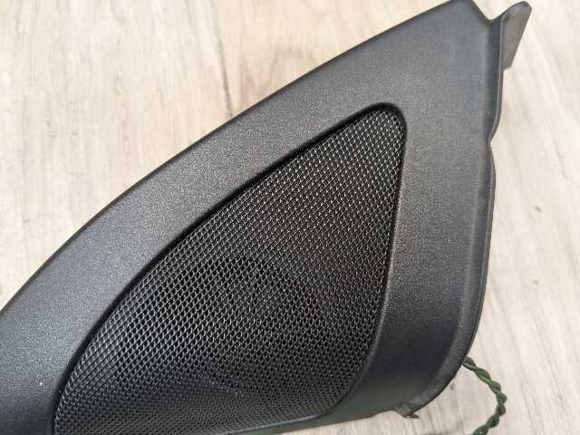 08-13 OEM BMW E88 E82 128 135 Front Left Driver Door Tweeter Speaker Cover