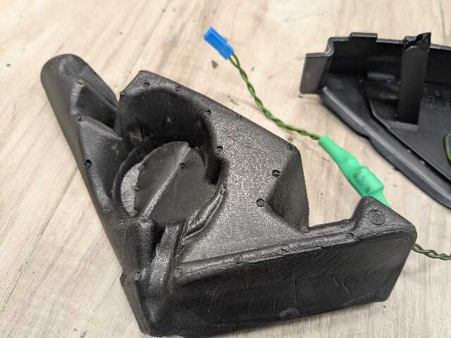 08-13 OEM BMW E88 E82 128 135 Front Left Driver Door Tweeter Speaker Cover