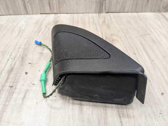 08-13 OEM BMW E88 E82 128 135 Front Left Driver Door Tweeter Speaker Cover