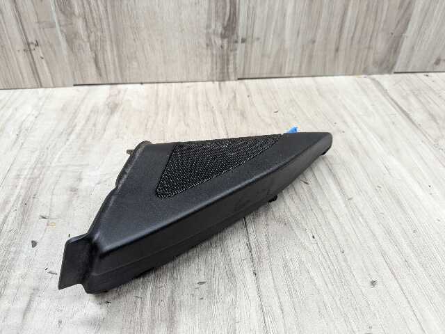 08-13 OEM BMW E88 E82 128 135 Front Left Driver Door Tweeter Speaker Cover