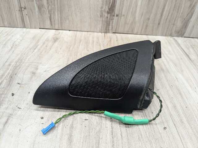 08-13 OEM BMW E88 E82 128 135 Front Left Driver Door Tweeter Speaker Cover
