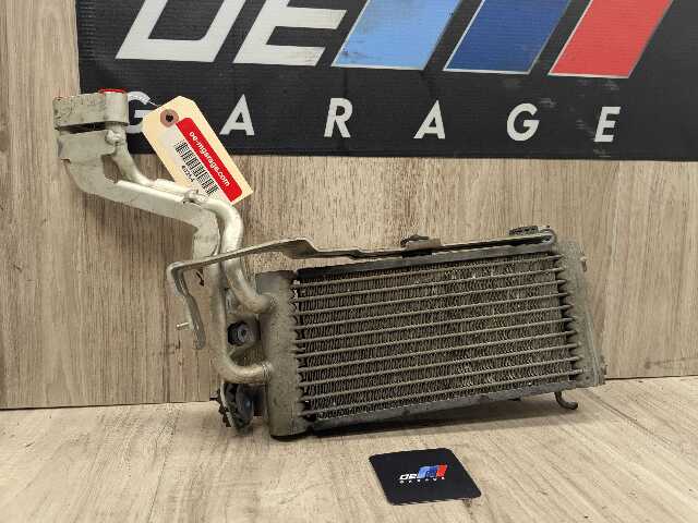 08-13 OEM BMW E88 E82 135 Convertible Coupe Engine N54 N55 Oil Cooler Radiator