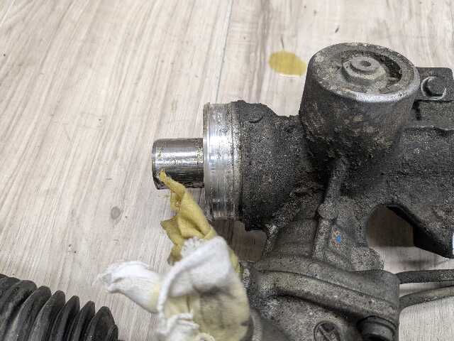 06-13 OEM BMW E88 E90 E92 E93 RWD Power Steering Gear Rack and Pinion L5