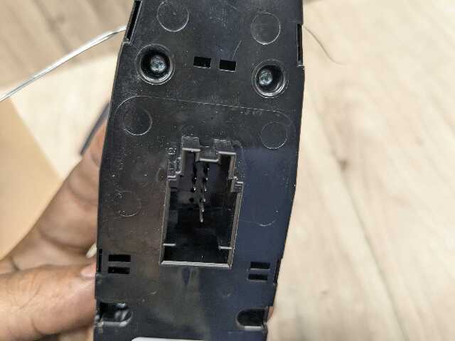 OEM BMW F15 F16 F85 X5 X6 Front Left Driver Master Window Glass Lifter Switch