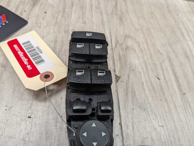 OEM BMW F15 F16 F85 X5 X6 Front Left Driver Master Window Glass Lifter Switch