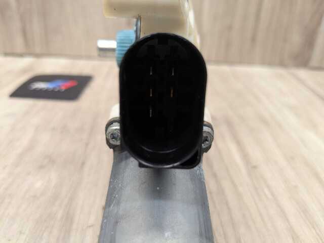 OEM BMW F25 F26 F15 F16 F85 F86 X3 Rear Left Driver Side Window Lifter Motor