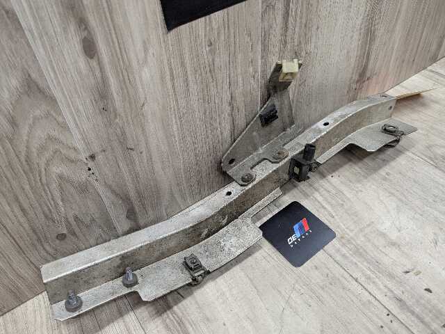 14-19 OEM BMW F15 F16 F85 F86 X5 X6 Left Driver Headlight Mount Support Bracket