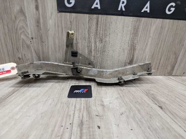 14-19 OEM BMW F15 F16 F85 X5 X6 Right Passenger Headlight Mount Support Bracket