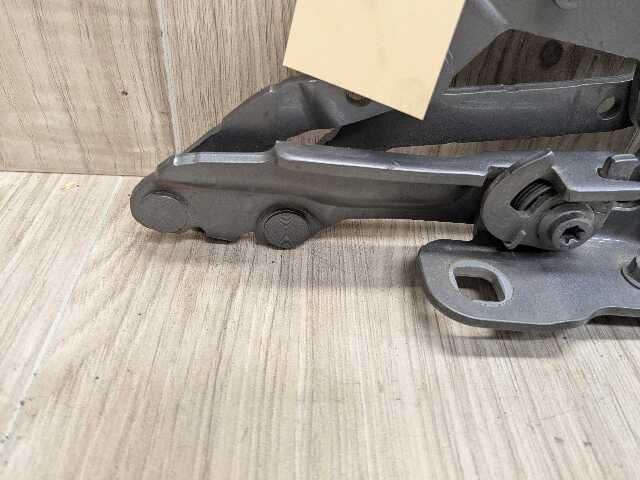 OEM BMW F15 F16 F85 F86 X5 X6 Left Right Hood Hinge Support Bracket SET