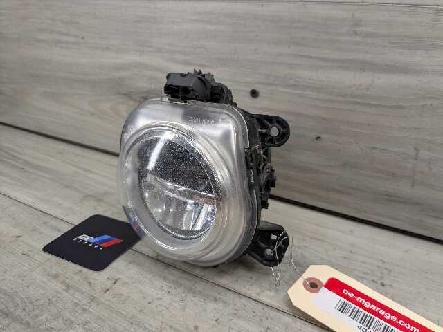 OEM BMW F15 F16 F25 F26 F85 F86 X3 X4 X5 X6 Right Passenger Fog Lamp Light