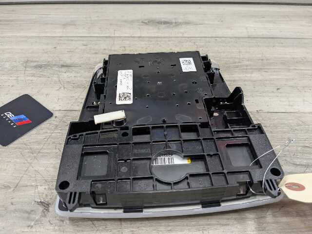 14-19 OEM BMW F15 F16 X5 X6 Headliner Roof Console Dome Light SOS Switch Beige