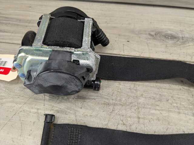 OEM BMW F15 F16 F85 X5 X6 Front Left Driver Seat Belt Seatbelt Retractor Black