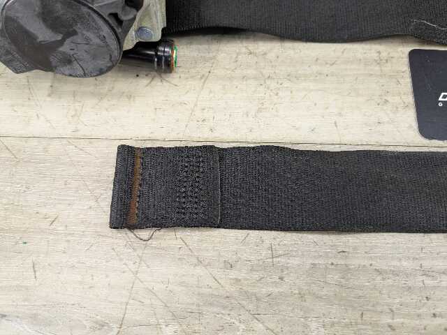 OEM BMW F15 F16 F85 F86 X5 X6 Front Right Passenger Seat Belt Retractor Black