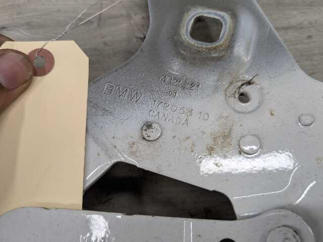 OEM BMW F15 F16 F85 F86 X5 X6 Left Right Hood Hinge Support Bracket SET Gray