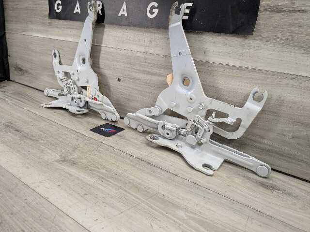 OEM BMW F15 F16 F85 F86 X5 X6 Left Right Hood Hinge Support Bracket SET Gray
