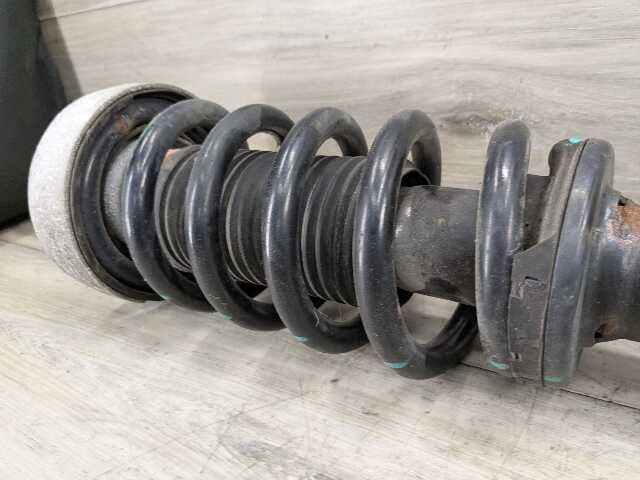 OEM BMW F15 F16 X5 X6 35iX 35dX FRONT Left Driver Strut Shock Absorber Spring