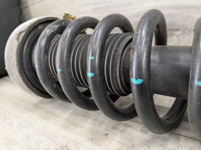 OEM BMW F15 F16 X5 X6 35iX 35dX FRONT Right Pass Strut Shock Absorber Spring