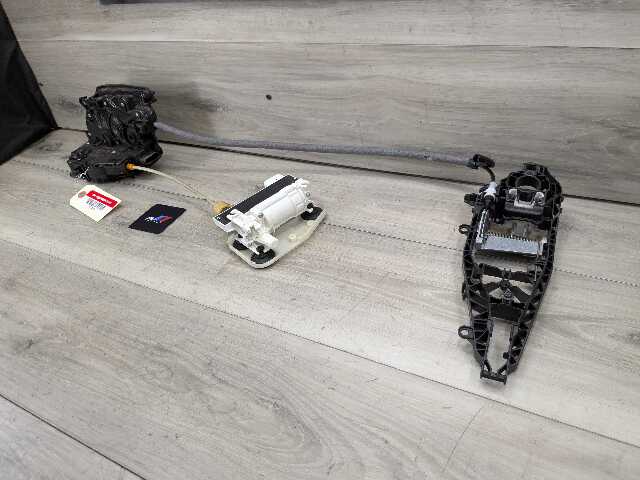 14-18 OEM BMW F15 X5 REAR RIGHT PASSENGER Door Lock Latch Actuator SOFT CLOSE
