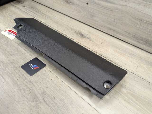 OEM BMW F15 F16 F85 F86 X5 Front Right Passsenger Knee Lower Dash Airbag Black