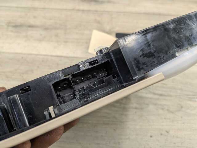 14-19 OEM BMW F15 F16 X5 X6 Headliner Roof Console Dome Light SOS Switch Black