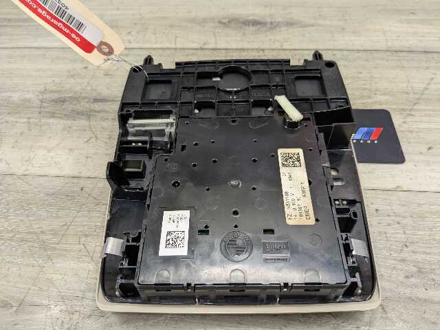 14-19 OEM BMW F15 F16 X5 X6 Headliner Roof Console Dome Light SOS Switch Black